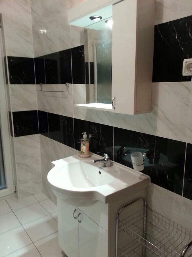 Kartini Apartment Nin Exteriér fotografie