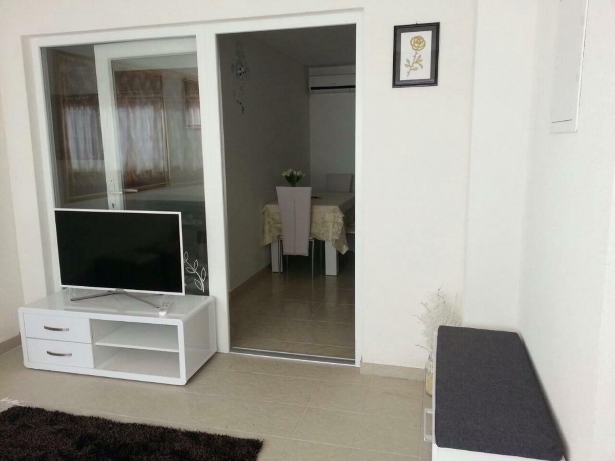 Kartini Apartment Nin Exteriér fotografie